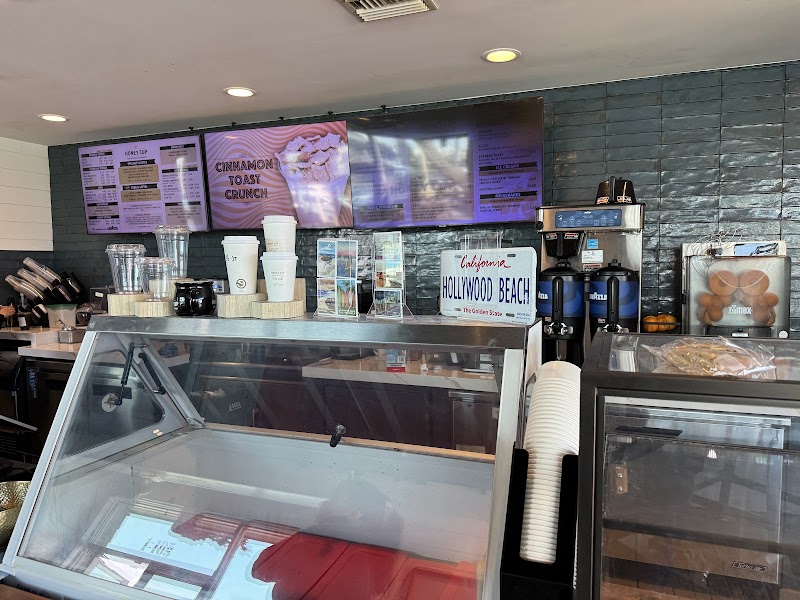 Honey Cup Coffeehouse & Creamery