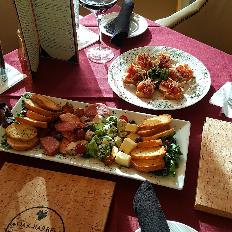 Oak Barrel of Eagle Restaurant and Lounge