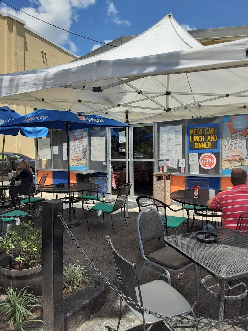 Mel's Cafe
