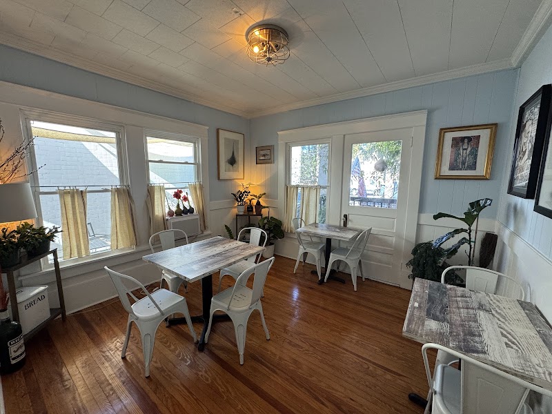 The Polo Grounds Cafe