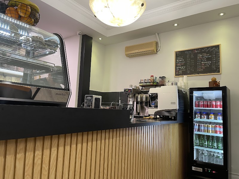 Moncheri Coffee Shop & Creperie