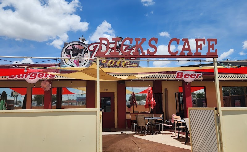 Dick's Cafe