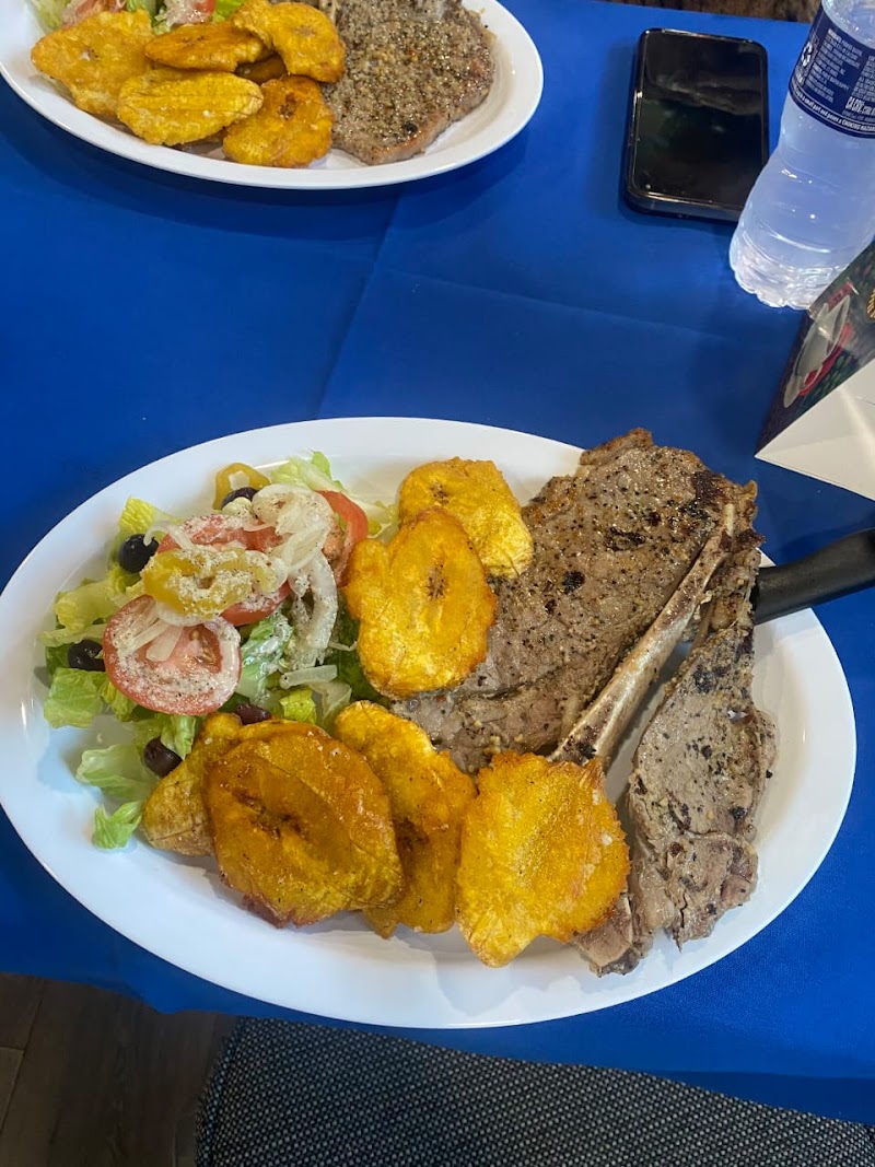 El Chef Efraín Cuban Cafe Deli