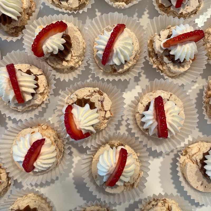 Moi Peruvian Homemade Bakery