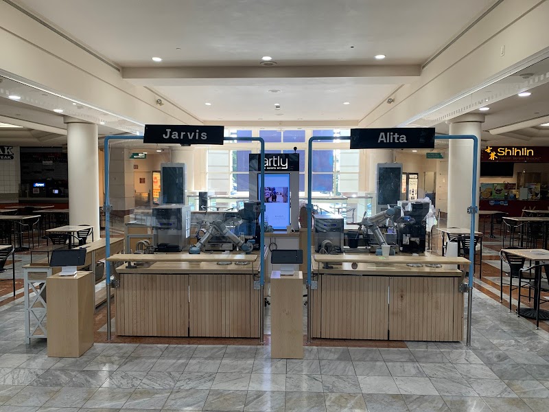 Artly Robot Coffee @ Stonestown Galleria