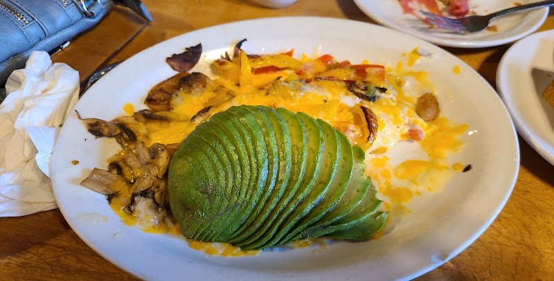 Michael's Kitchen Restaurant & Bakery