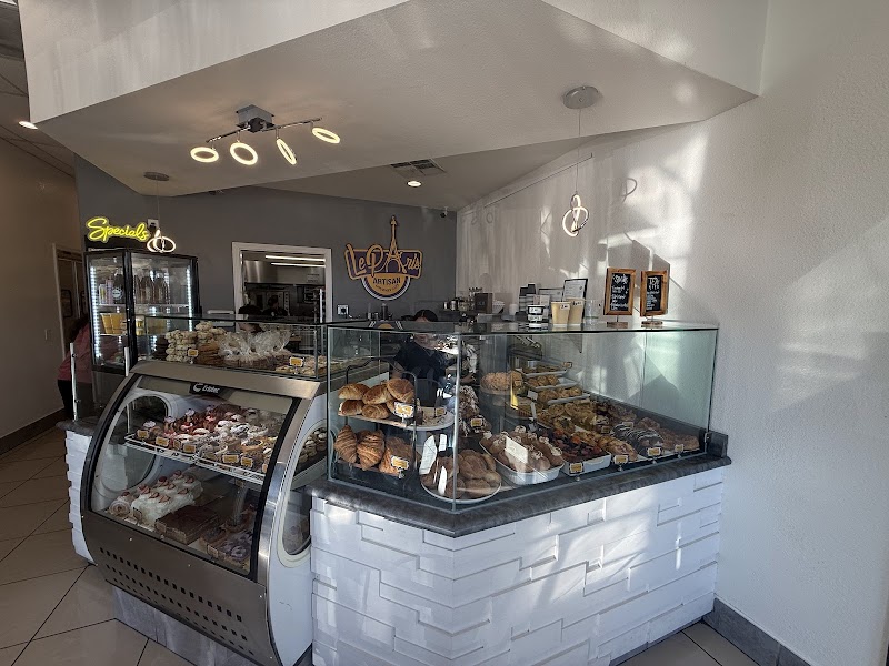 Le Paris Artisan & Gourmet Café - American Canyon, CA | joe coffee