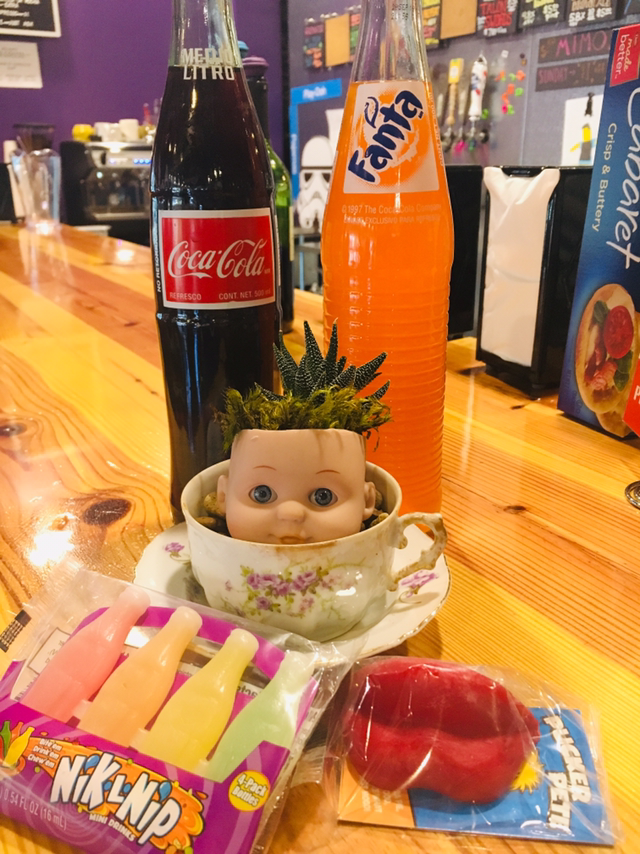 East Frank Superette and Kitchen