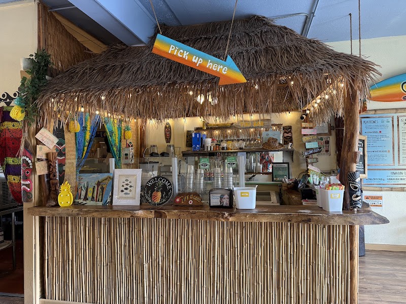 Makani’s Magic Pineapple Shack