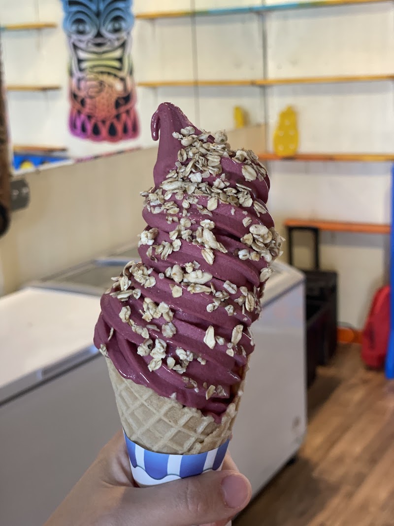 Makani’s Magic Pineapple Shack