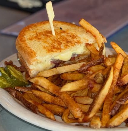 Wine Dive Cle ( Lakewood, OH )