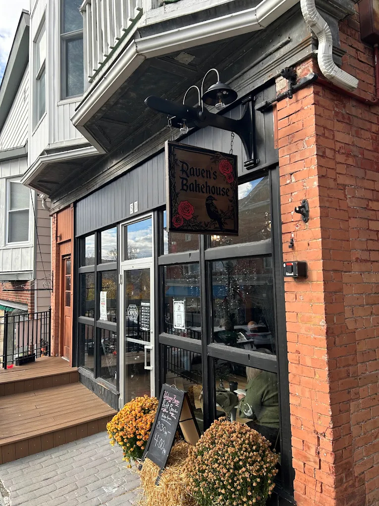 Raven's Bakehouse