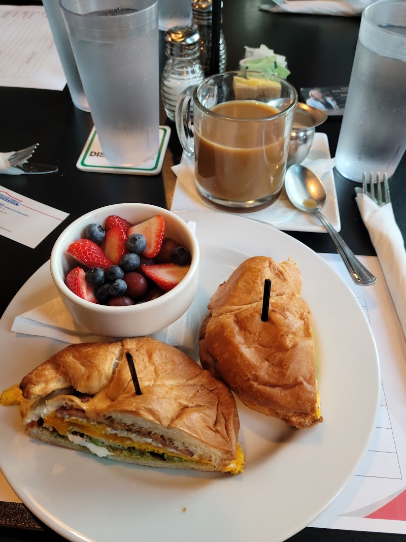 Lugano Cafe & Catering