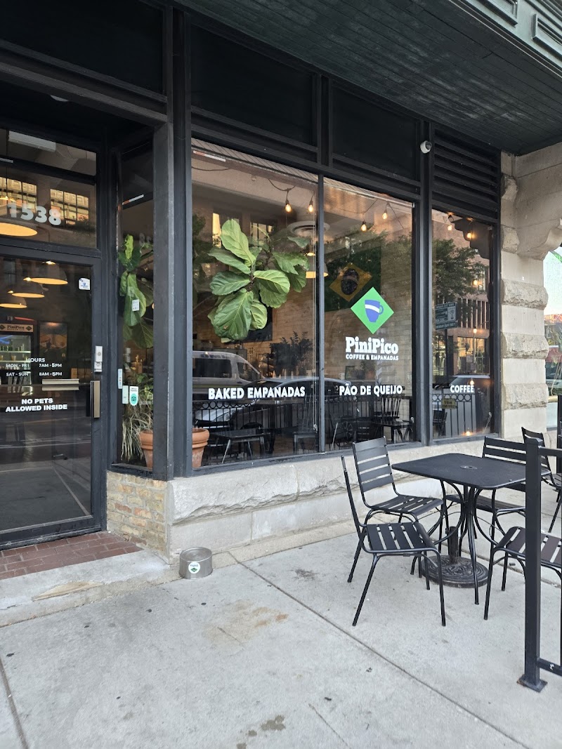 PiniPico Coffee & Empanadas