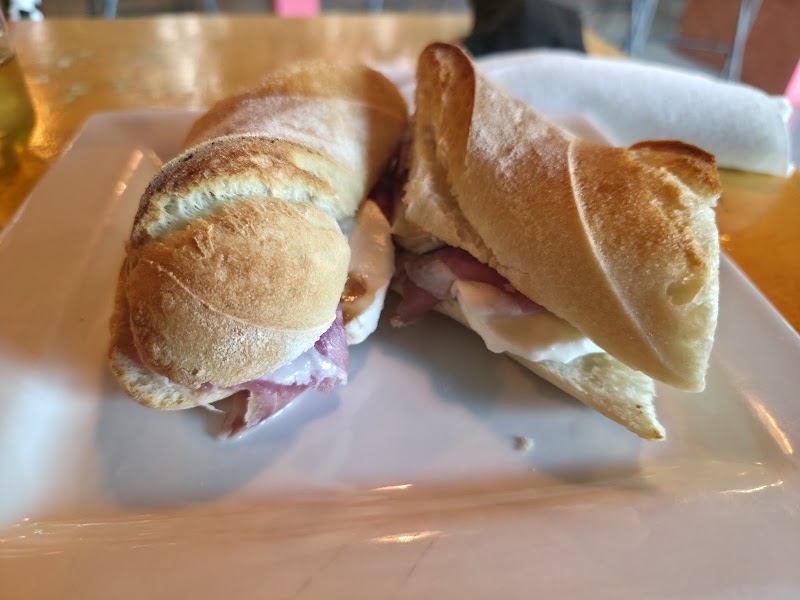 Bond Street Ale and Coffee