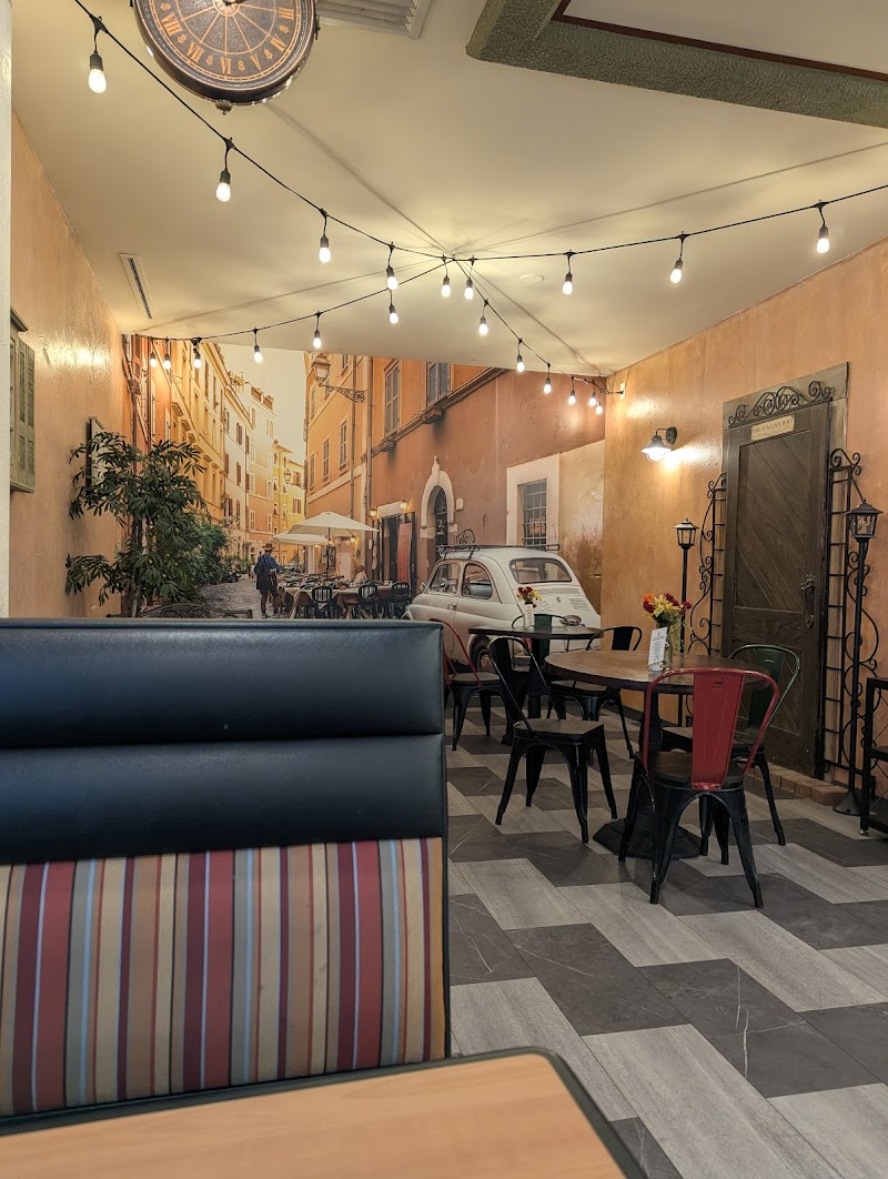 Gina's Gelato and Java