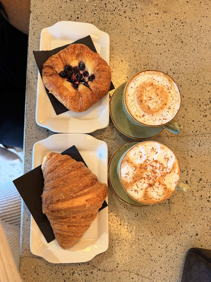 Beacon Coffee Co. & Mercantile