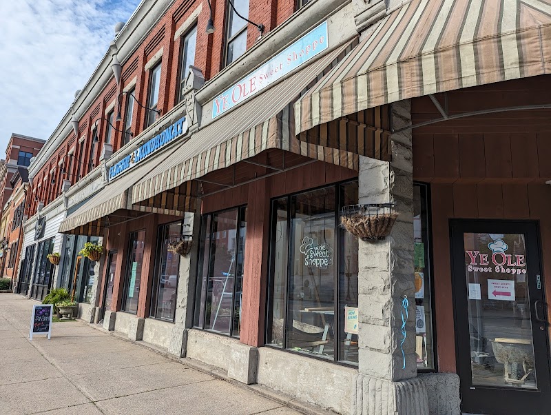 Ye Ole Sweet Shoppe