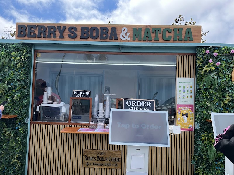 The Berry’s Boba Matcha