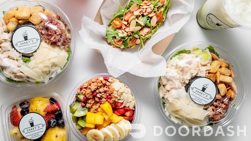 Shaky's Juicebar & Cafe