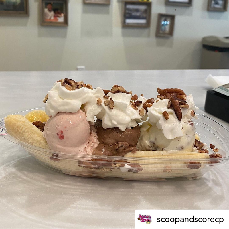 Scoop & Score