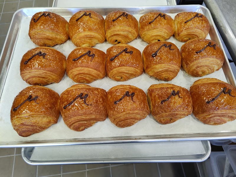 Mi-Sant Kitchen & Bakery