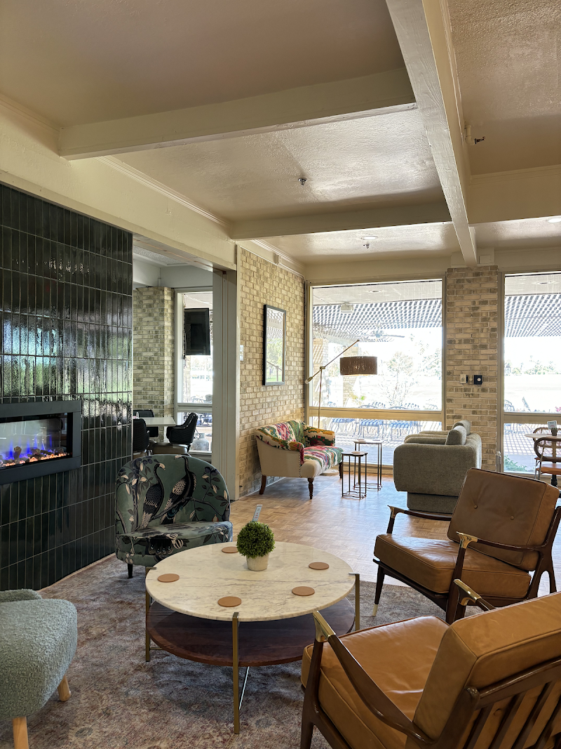 Birdies Coffee Lounge at Palmbrook