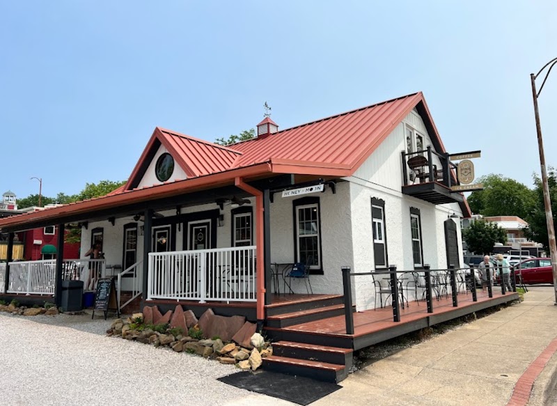 Honey Moon Coffee Newburgh