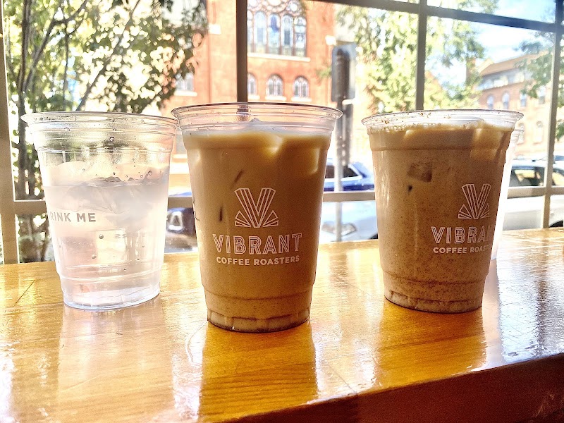 Vibrant Coffee Roasters & Bakery - Lombard