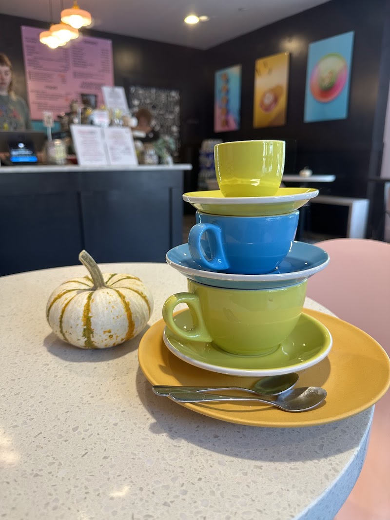 Vibrant Coffee Roasters & Bakery - Lombard