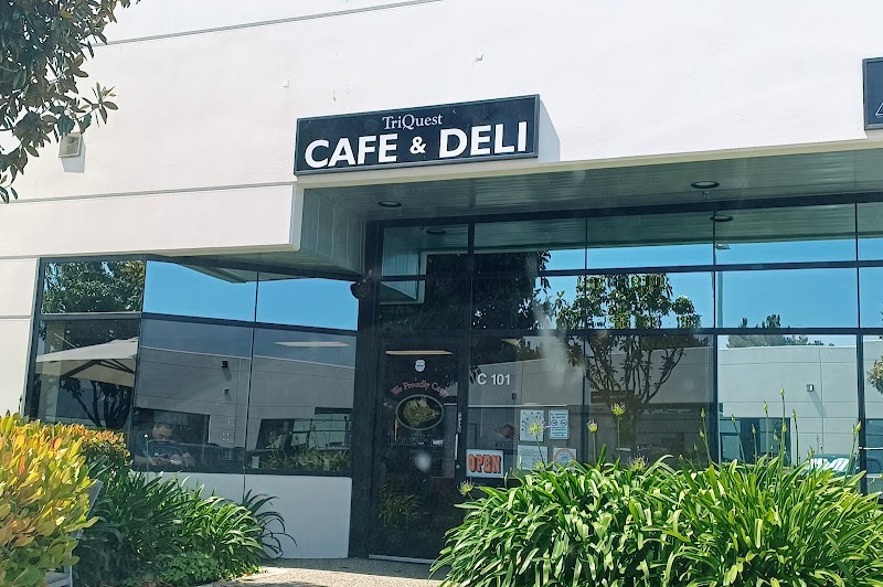 Triquest Cafe