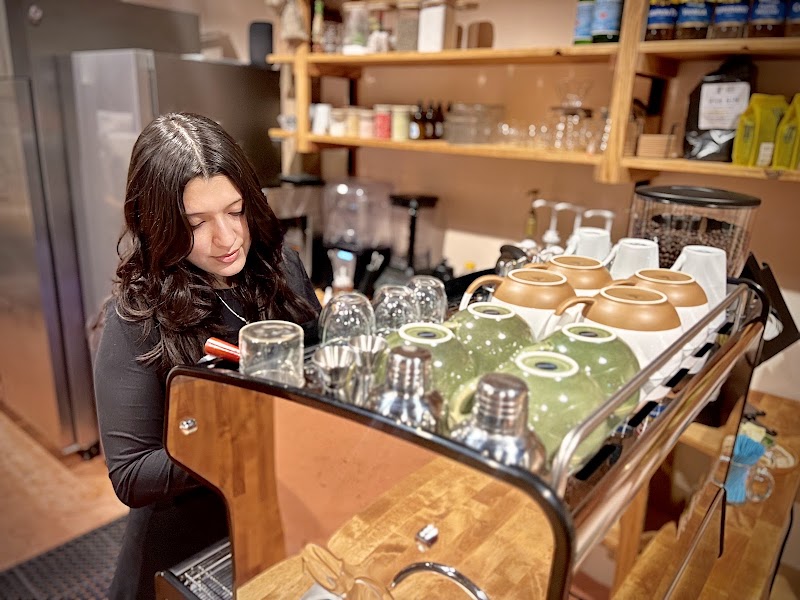 Artessence Coffee Shop