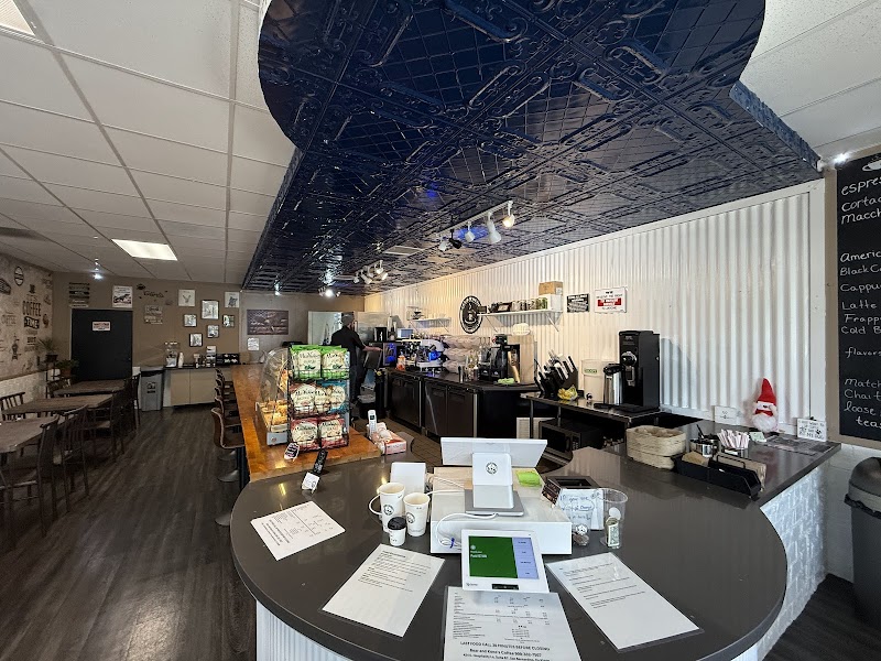 Bear & Kono's Coffee Shop