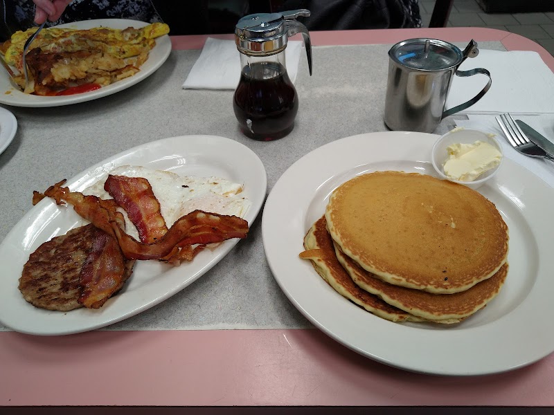 Steinway Coffee Shop