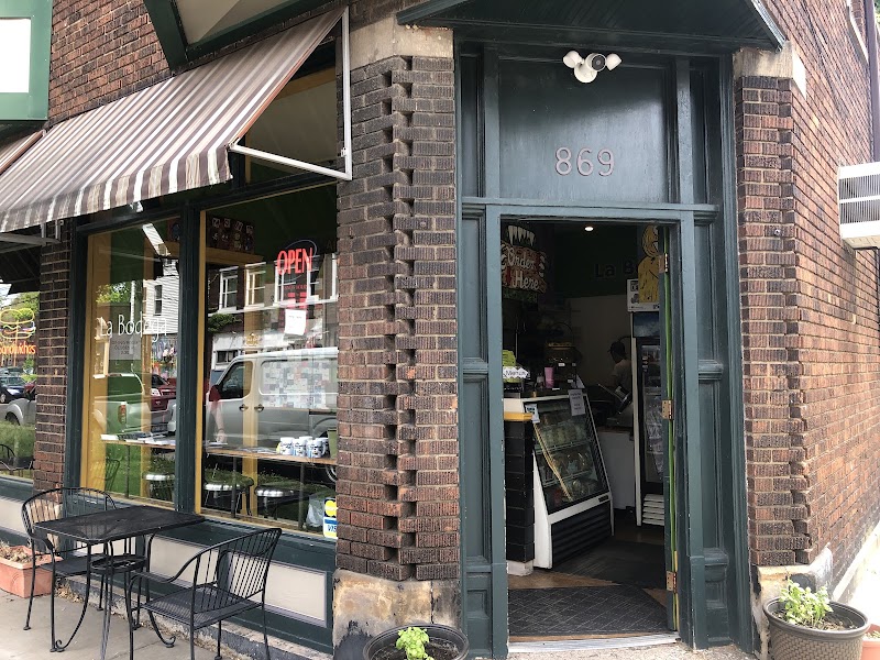 La Bodega In Tremont