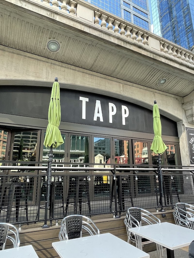 Tiny Tapp & Tiny Café