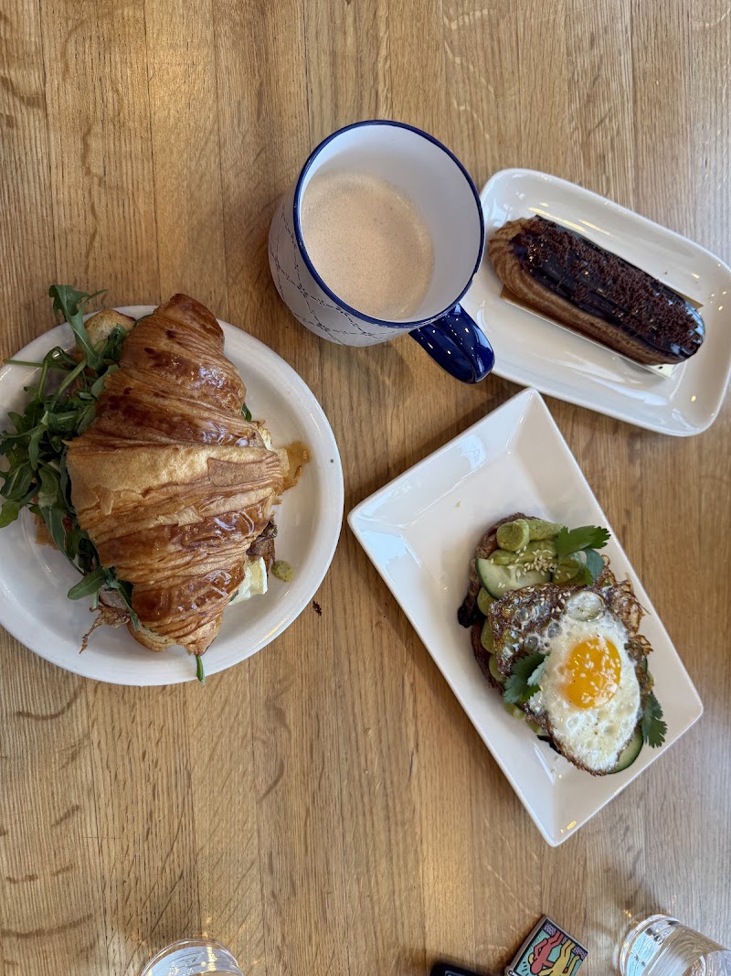 La Boulangerie & Co Logan