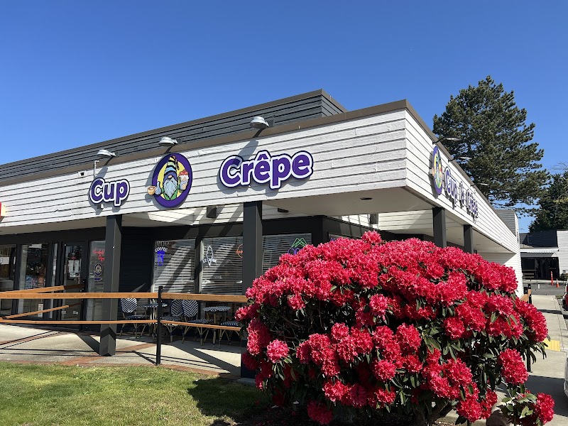 Cup & Crêpe Handheld Street Crepes