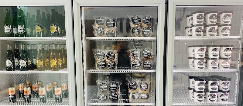 Negranti Creamery + Coffee