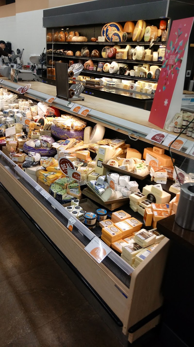 Lunds & Byerlys Uptown Minneapolis