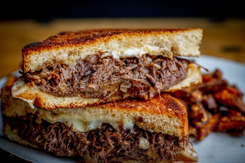 District 118 Kitchen & Bar