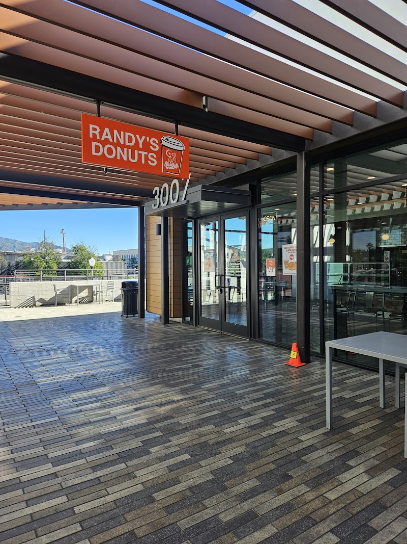 Randy's Donuts