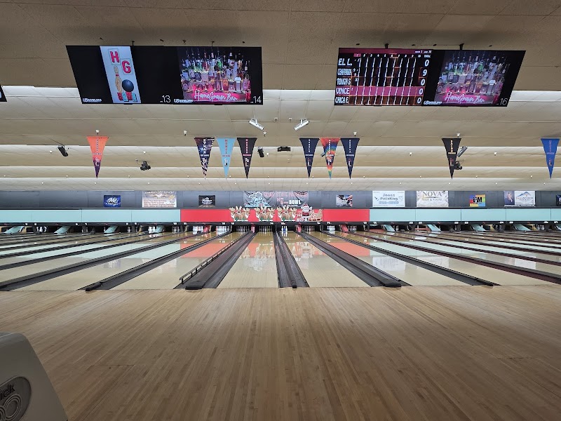 Homegrown Bowl, Bar Grill and Billiards