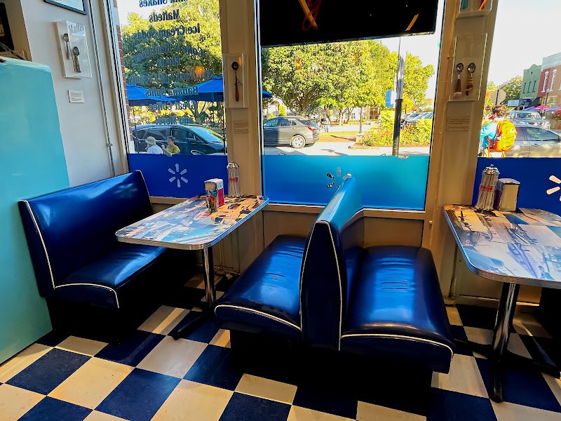 Spark Café Soda Fountain