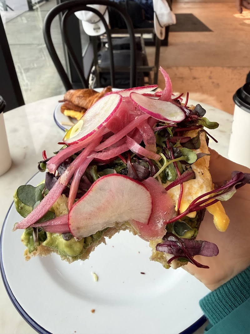 Platform Coffee + Kitchen