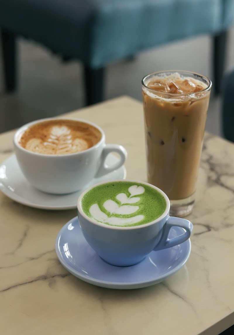 Dilly Dally Coffee Co.