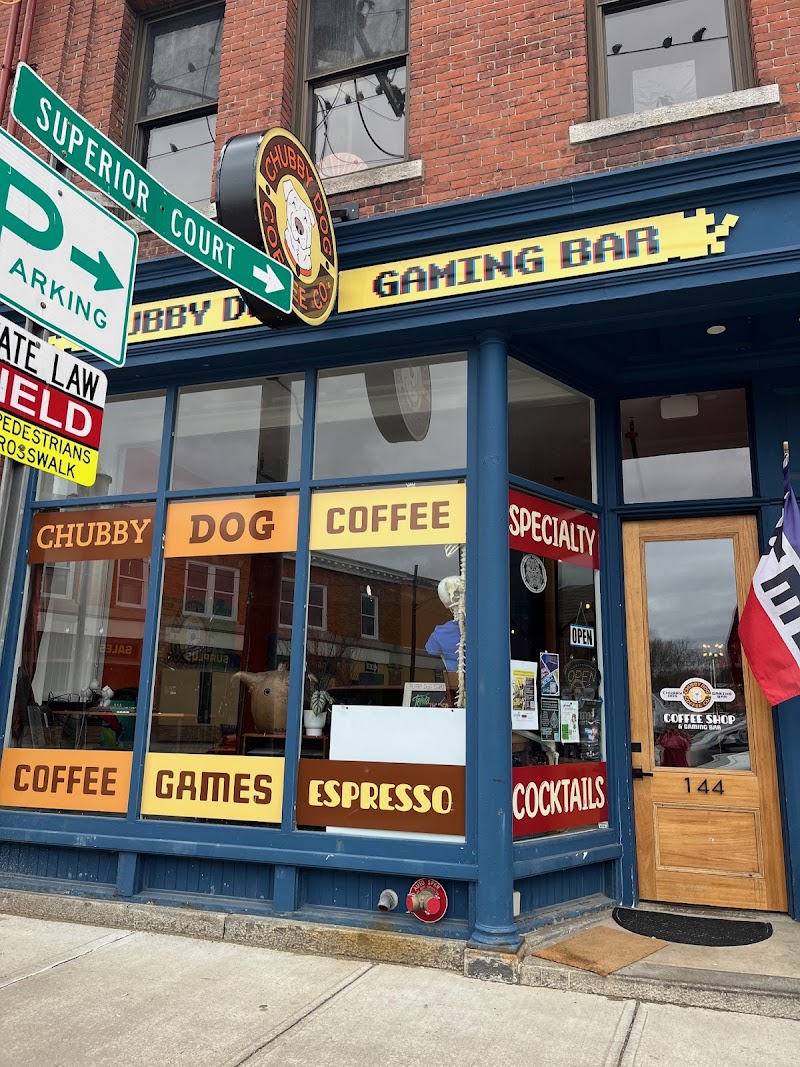 Chubby Dog Coffee Gaming Bar