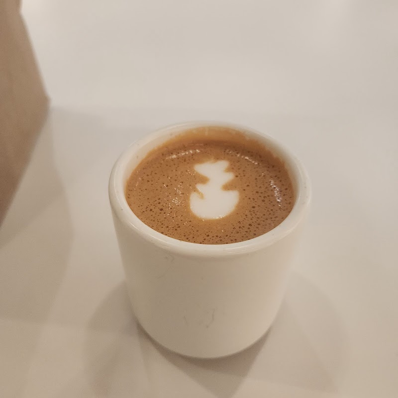 Top Hat Coffee Lounge