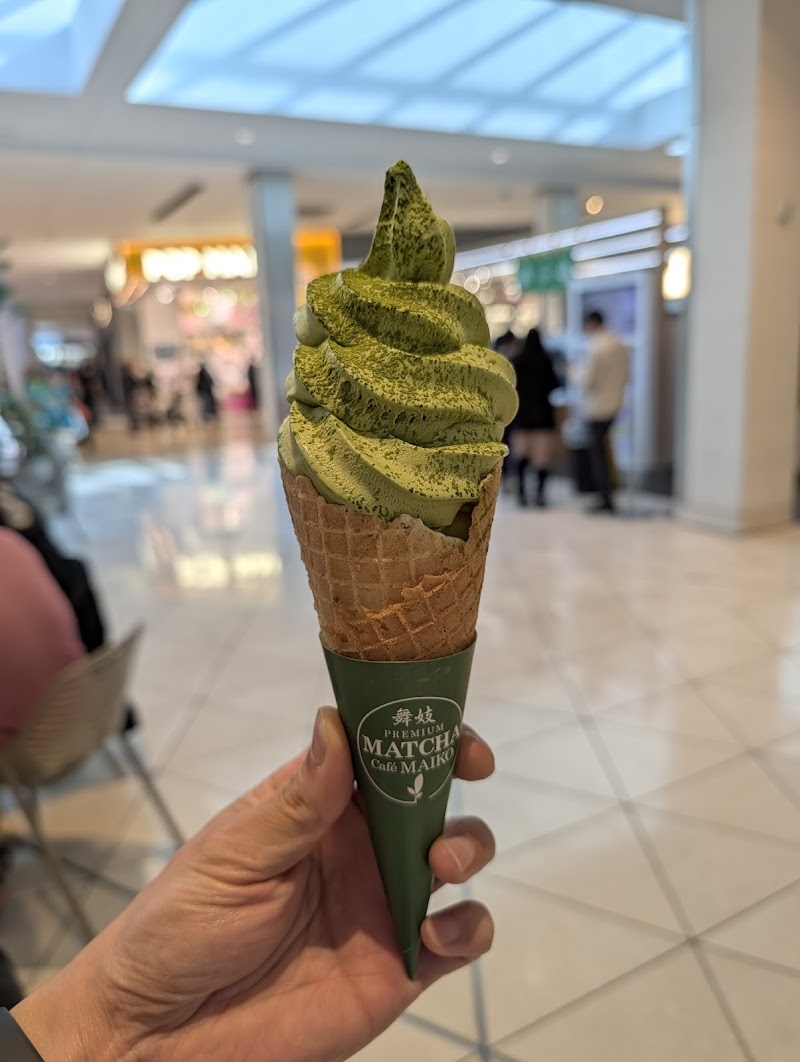 Matcha Cafe Maiko