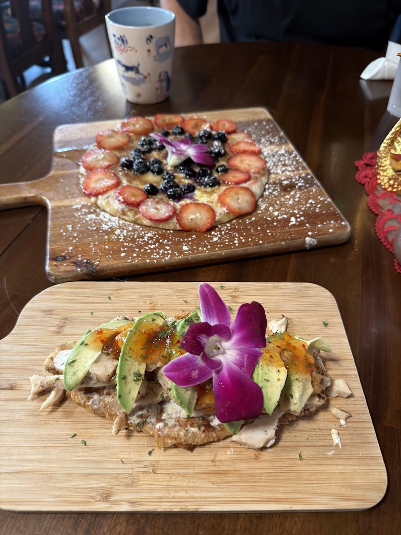 The Modern Rose St. Augustine